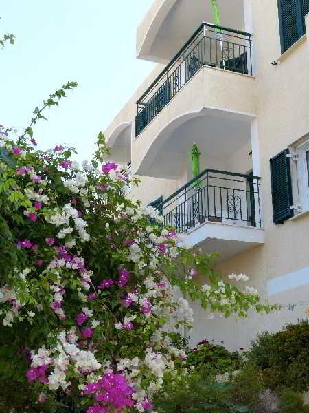 Anthemis Hotel Apartments Agia Paraskevi  Exterior photo